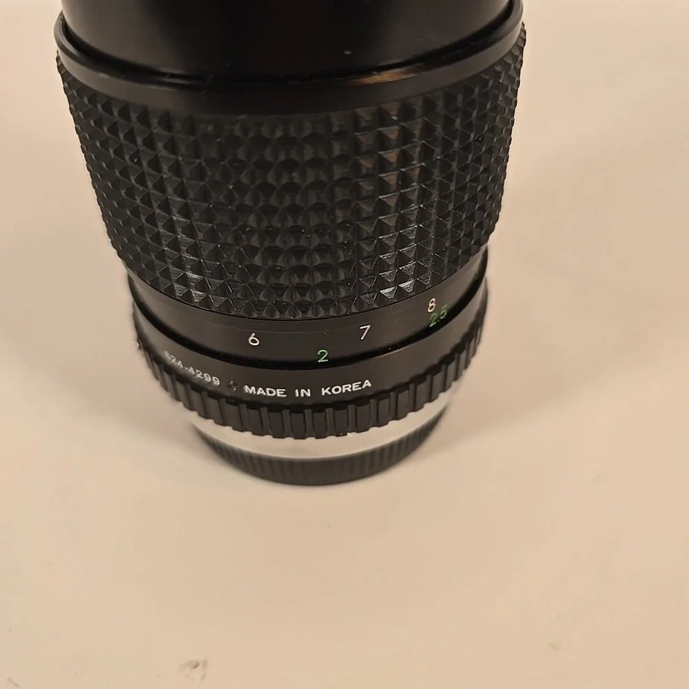Vintage J C Penney Olympus Camera Lens 52mm‎ No. 919750 1:28f=135mm w/Caps